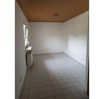 Wir bieten ein Apartment an - 180,00&nbsp;EUR Kaltmiete, ca.&nbsp; 16,50&nbsp;m&sup2; in Moers (PLZ: 47445) Rheinkamp