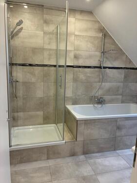 Foto - 3.5 Zimmer Dachgeschoßwohnung zur Miete in Rösrath