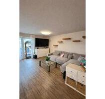 Möblierte 3-Zimmer-Wohnung (90 m²) mit Balkon & Stellplatz - Oberhausen