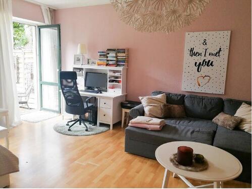 Foto - Schöne 1-Zimmerwohnung - EBK - EG - TerrasseGarten - Stellplatz