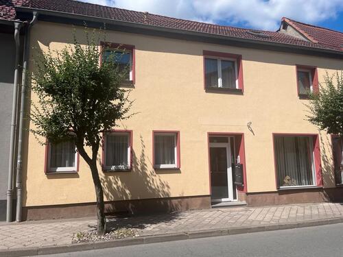 Foto - Ein-Mehrfamilienhaus im Zentrum von Neustadt an der Orla