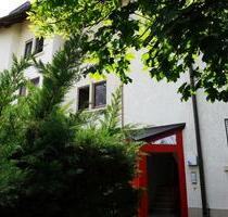 Lörrach Grenzlage CH 2,5-Zi.-Wohnung mit neuer EBK & Balkon