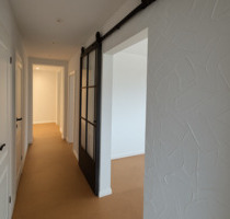 Moderne 3½-Zimmer-Eigentumswohnung mit Südwest-Balkon in naturnah - Täferrot