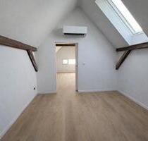 Kernsanierte moderne Wohnung mit Wärmepumpe und Garten - Windeck