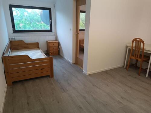 Foto - Einzimmerwohnung - 220,00&nbsp;EUR Kaltmiete, ca.&nbsp; 21,00&nbsp;m&sup2;