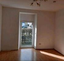 Schöne 4 Zimmer Altbauwohnung mit Terrasse - Engelskirchen