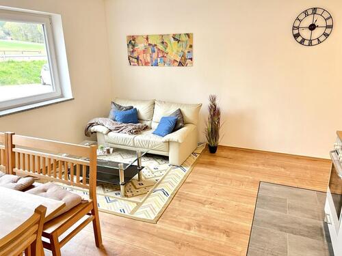 Foto - Stilvoll möbliert: Schöne moderne 2Zi-EG-Whg mit Küche & Stellplatz, gedämmt - hell & ruhig