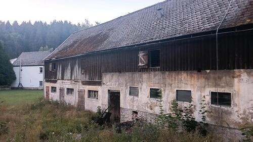Foto - Scheune Lager Stellplatz Gewerbefläche Vermietung