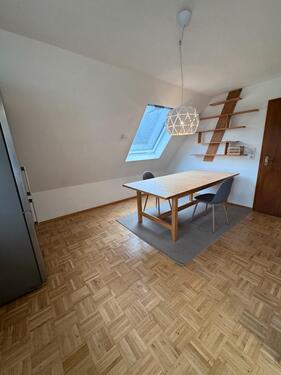 Foto - 2 Zimmer Dachgeschoßwohnung zur Miete in Wuppertal