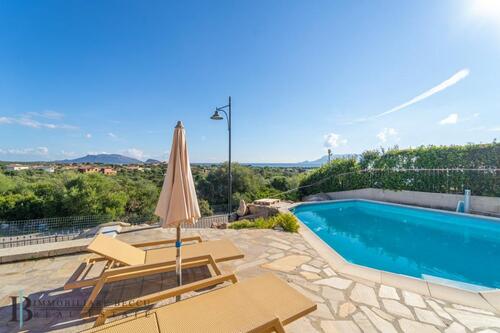 Foto - Sardinien Ferienwohnung mit Pool 300 meter vom Meer