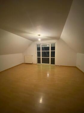 Foto - 3 Zimmer Dachgeschoßwohnung zur Miete in Rheda-Wiedenbrück