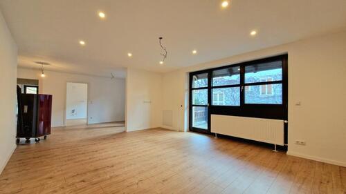 Foto - Stilvolle Stadtwohnung mit Dachterrasse und Balkon in bester Lage von Schwandorf