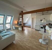 Schöne möblierte Dachgeschosswohnung zur Untermiete für 2 Monate - Berlin Tempelhof-Schöneberg