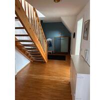 Neuwertige 3-Zimmer-Maisonette-Wohnung mit Dachterrasse und EBK in Freudenstadt