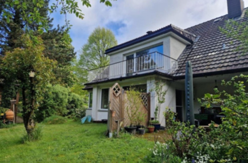 Foto - Großzügige Haushälfte im Grünen – ideal für Handwerker mit Ideen