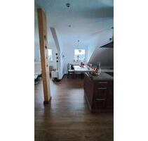 (Teil)Möblierte DG-Wohnung 100m2 in wunderschöner sonniger Lage - Glatten