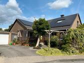 Foto - Provisionsfrei freist. Einfamilienhaus mit Vollkeller u. Garage