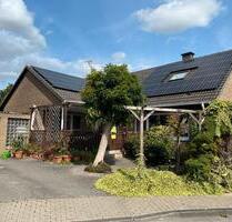 Provisionsfrei freist. Einfamilienhaus mit Vollkeller u. Garage - Welver