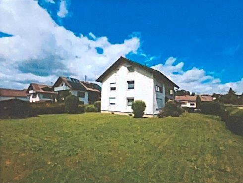 Foto - 8 Zimmer Mehrfamilienhaus, Wohnhaus in Obergünzburg