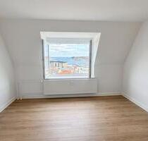 Sanierte Dachgeschosswohnung mit Fördeblick - Flensburg Altstadt