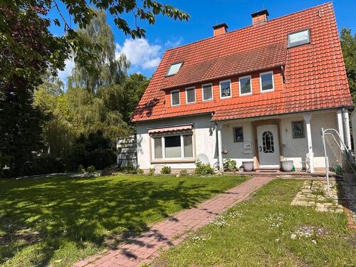 Foto - Großzügiges Haus, Provisionsfrei