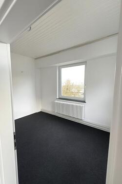 Foto - Büro in Neukölln zu vermieten - 500,00 EUR Kaltmiete,