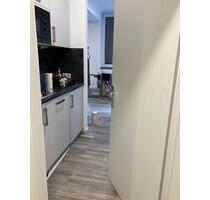 Helle Vollmöblierte Studio-Wohnung Einraumwohnung in Offenbach - Offenbach am Main Hafen