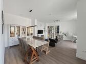 Foto - Provisionsfrei: 109 m² mit Aufzug, Stellplatz und 4-Zi.-Potenzial