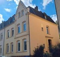 MFH in großer DHH mit drei Wohnungen und großen Garten - Herne Sodingen