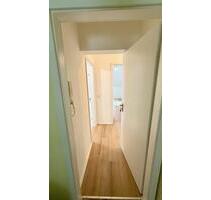 Stilvoll wohnen im historischen Ambiente – 3-Zimmer-Wohnung mit 83,7 m² - Wuppertal Gemarkung Langerfeld