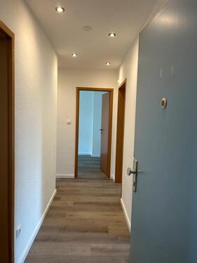 Foto - Frisch renovierte 3-Zi EG Wohnung mit Gartenanteil 6,2% Rendite