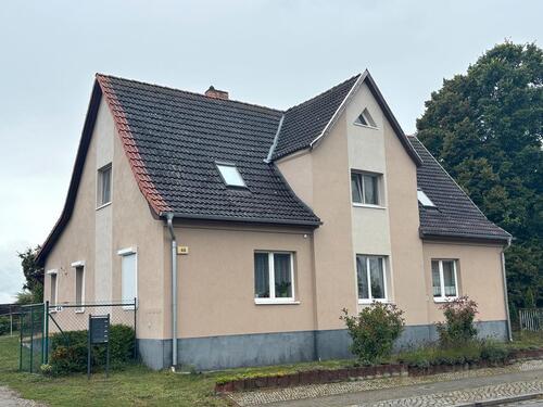 Foto - Charmante 3‑Raum‑Dachgeschosswohnung mit separatem Eingang in Podelzig