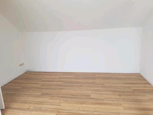Foto - 2 Zimmer Dachgeschoßwohnung zur Miete in Dunningen