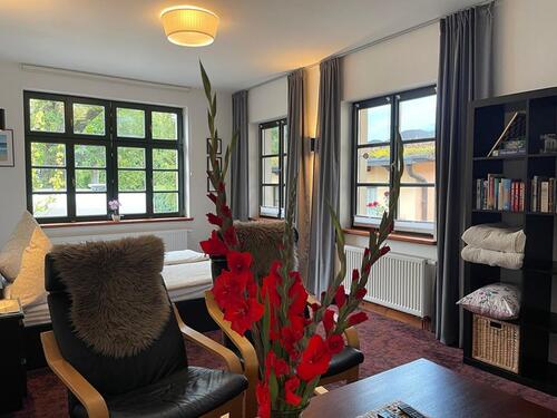 Foto - Wohnen auf Zeit 1-2 Pers voll möblierte Wohnung Rostock - am Park