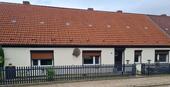 Foto - Bezugsfertige große Doppelhaushälfte mit Pferdestall