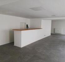 Gewerbliche Räume im Zentrum von Landau. - Landau an der Isar