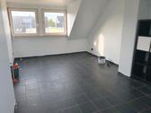 Foto - 1 Zimmer Dachgeschoßwohnung zur Miete in Troisdorf