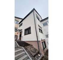 Gemütliches Reihenmittelhaus mit Balkon, Garten und Garage in son - Tuttlingen