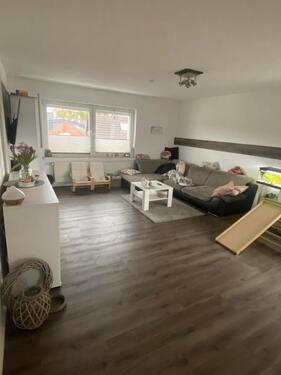 Foto - Geräumige Wohnung im ersten OG. mit Garten und mögl. Abstellfläche