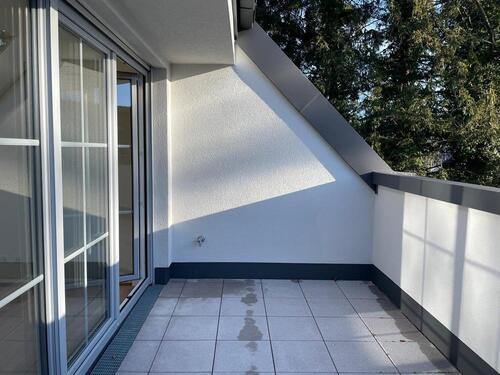 Foto - 2.5 Zimmer Dachgeschoßwohnung zur Miete in München