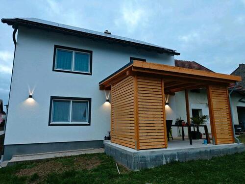 Foto - Modernisiertes, energieeffizientes Einfamilienhaus mit Wärmepumpe