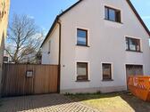 Foto - Einfamilienhaus und Doppelhaushälfte