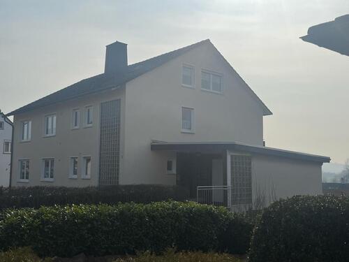 Foto - 10 Zimmer Einfamilienhaus zum Kaufen in Felsberg