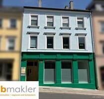 Attraktive 100m² Gewerbeeinheit in zentraler Lage der Hofer Innenstadt – Ihr Geschäftserfolg wartet!