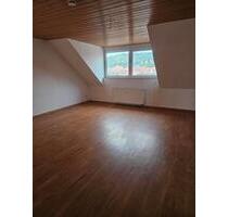 zentrale, freundliche 2 Zimmer Wohnung mit Fahrstuhl - Bad Frankenhausen/Kyffhäuser