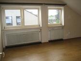 Foto - Attraktive Dachgeschosswohnung, 60 m² 2. Etage Neuss Pomona