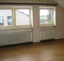 Attraktive Dachgeschosswohnung, 60 m² 2. Etage Neuss Pomona