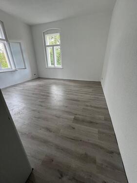Foto - 5 Raum Wohnung - 810,00 EUR Kaltmiete,
