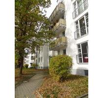 Sonnige Schloßberg-Wohnung mit EBK, Balkon, Lift und TG-Stellplatz... - Chemnitz Altendorf