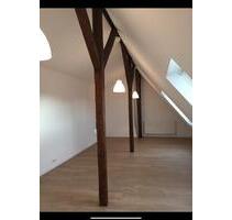 Dachwohnung in der Hüxstrasse ab 01.12.25 frei. - Lübeck Innenstadt